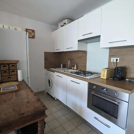 Duplex En Bord De Avec Jardin Prive Et Acces Direct A La Plage, Climatisation, Parking Et Internet. - Fr-1-250-282 Apartment